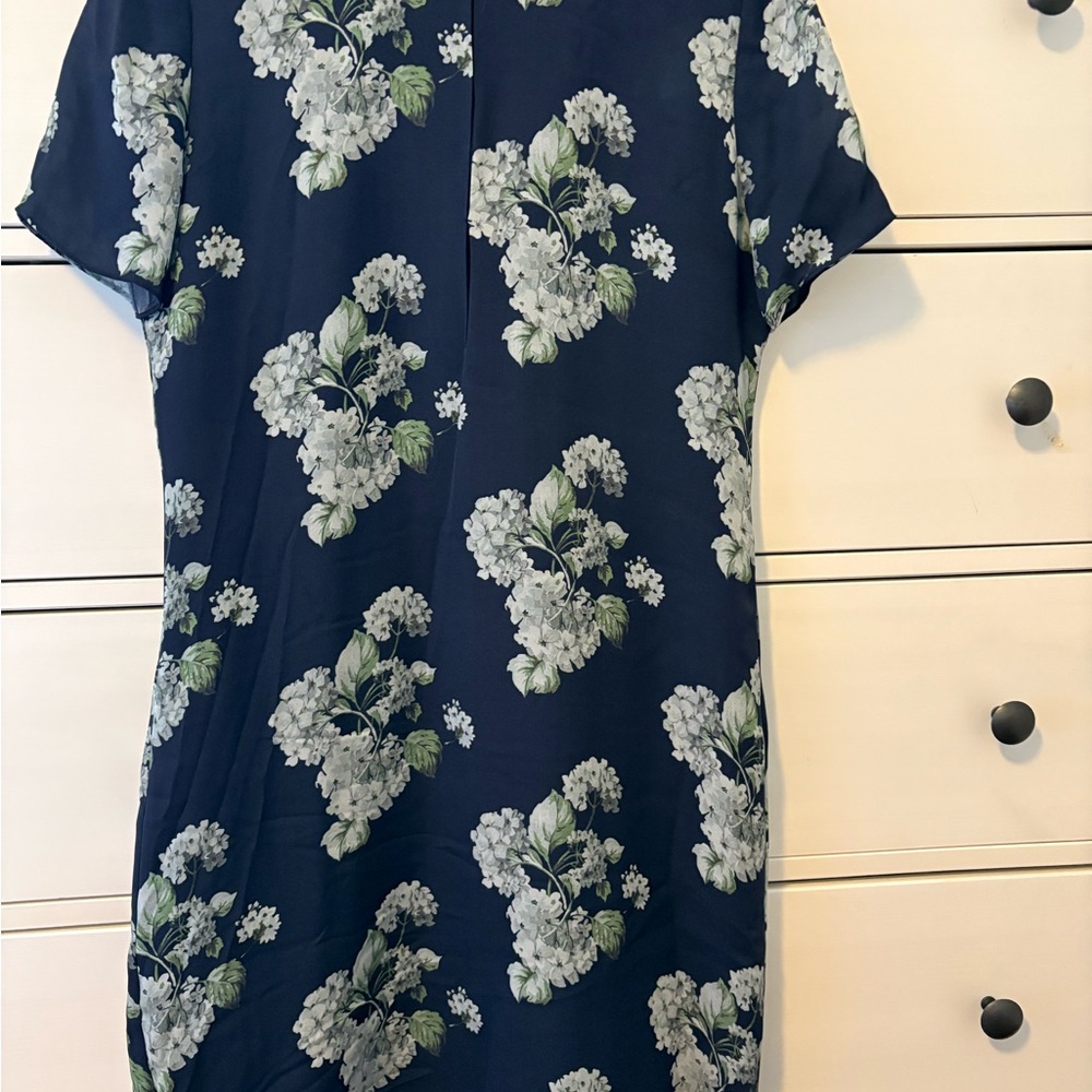 Theory Silk Blue Sheath Mini Dress with Crew Neck